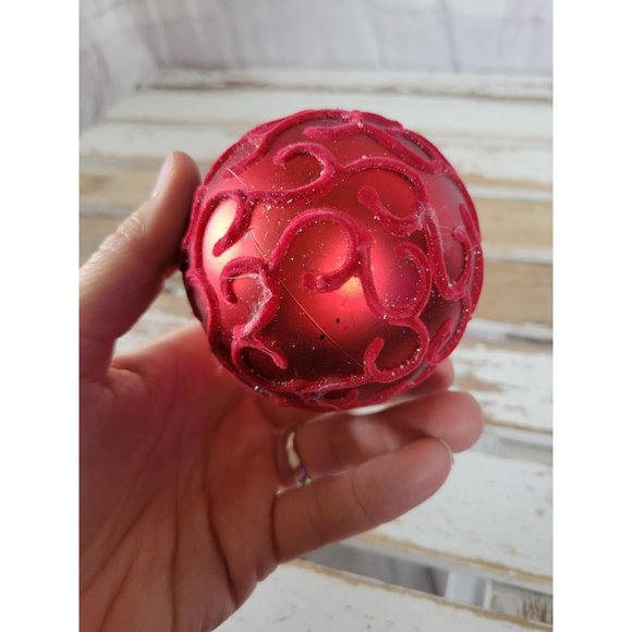 Felt ball red ornament Xmas tree - Picture 4 of 5
